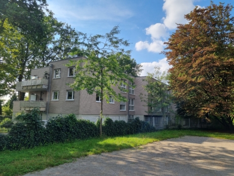 Modernes Mehrfamilienhaus mit gehobenem Baustandard, 51427 Bergisch Gladbach- Refrath, Mehrfamilienhaus