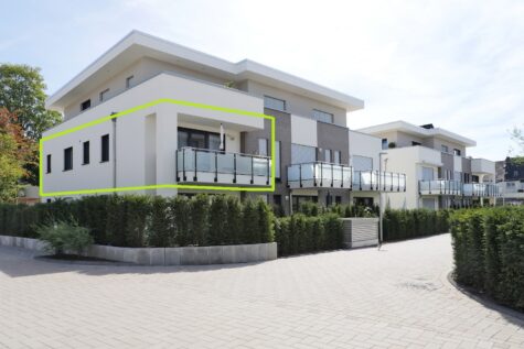Neuwertige 3 Zimmer, Sonnenbalkon und Aufzug in 51427 BGL-Refrath (B6), 51427 Bergisch Gladbach, Etagenwohnung