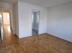 Helle, große 3- Zimmer-Wohnung mit 2 Balkonen in Moitzfeld - Bad En-Suite