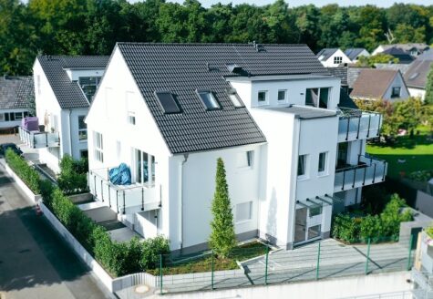 Neuwertige Penthousewohnung mit Aufzug in ruhiger Lage, 51427 Bergisch Gladbach, Penthousewohnung