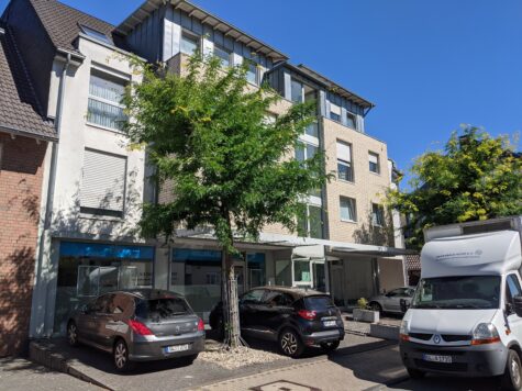 Refrath: Großzügige, helle, 3-Zi.-Wohnung, sonniger Südbalkon, 51427 Bergisch Gladbach, Wohnung